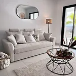 아파트 Hills Luxury 3 Bed 에스테포나