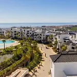 Hills Luxury 3 Bed 아파트
