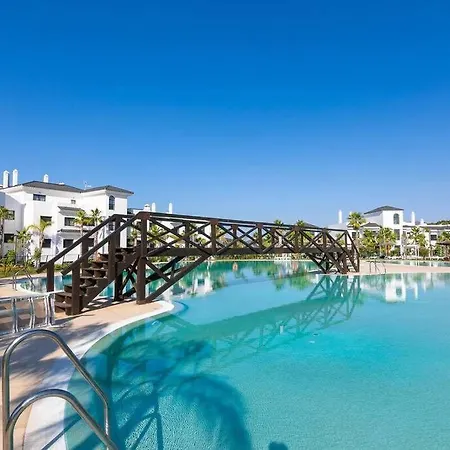 Hills Luxury 3 Bed